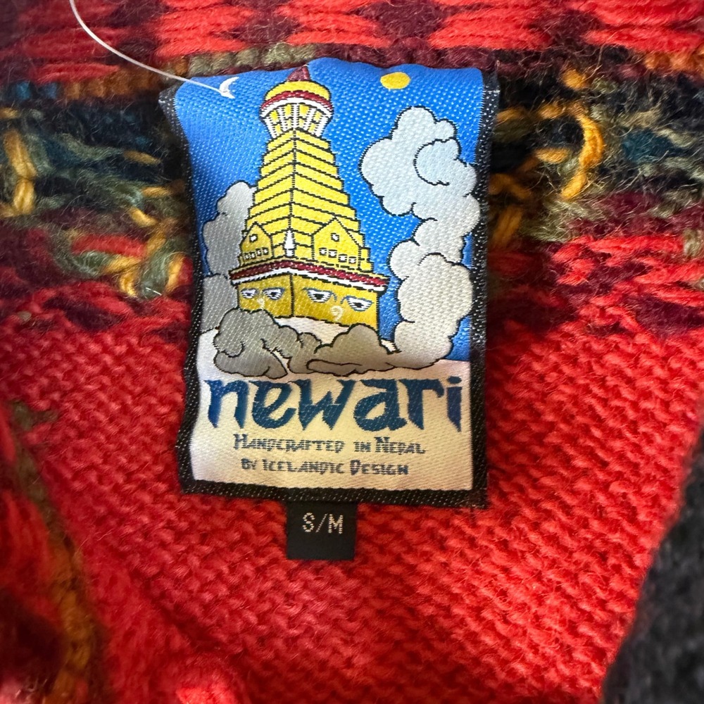 Newari Icelandic Design Red Wool Handcrafted Nepal Cardigan Sweater S/M 7061 - Picture 3 of 4